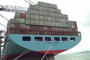  Sally Maersk -   